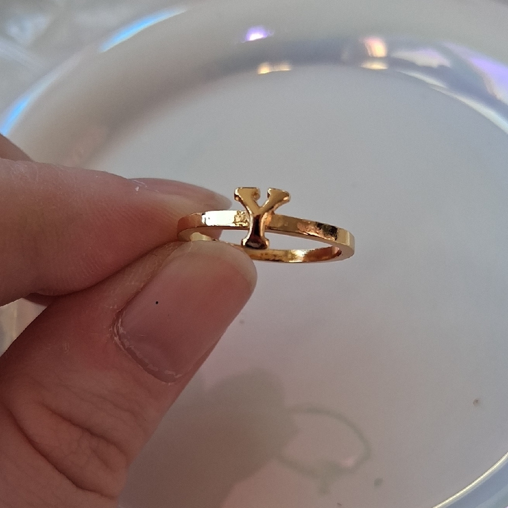 Gorjana Gold Initial Ring - Y